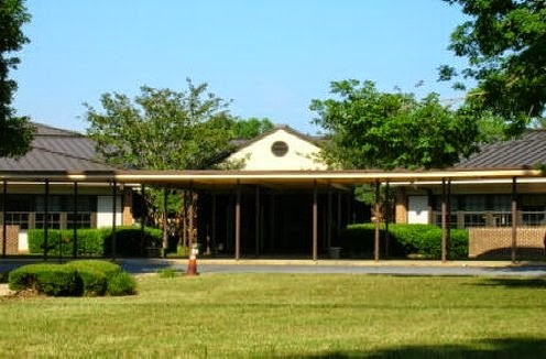 Pinecrest Elementary School